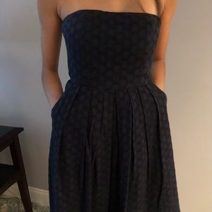 NWT GAP Cute navy eyelet strapless dress w/pockets